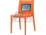 Пластмасови дизайнерски дизайнерски столове за поставяне в заведението и градината